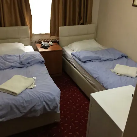 Paris Hotel